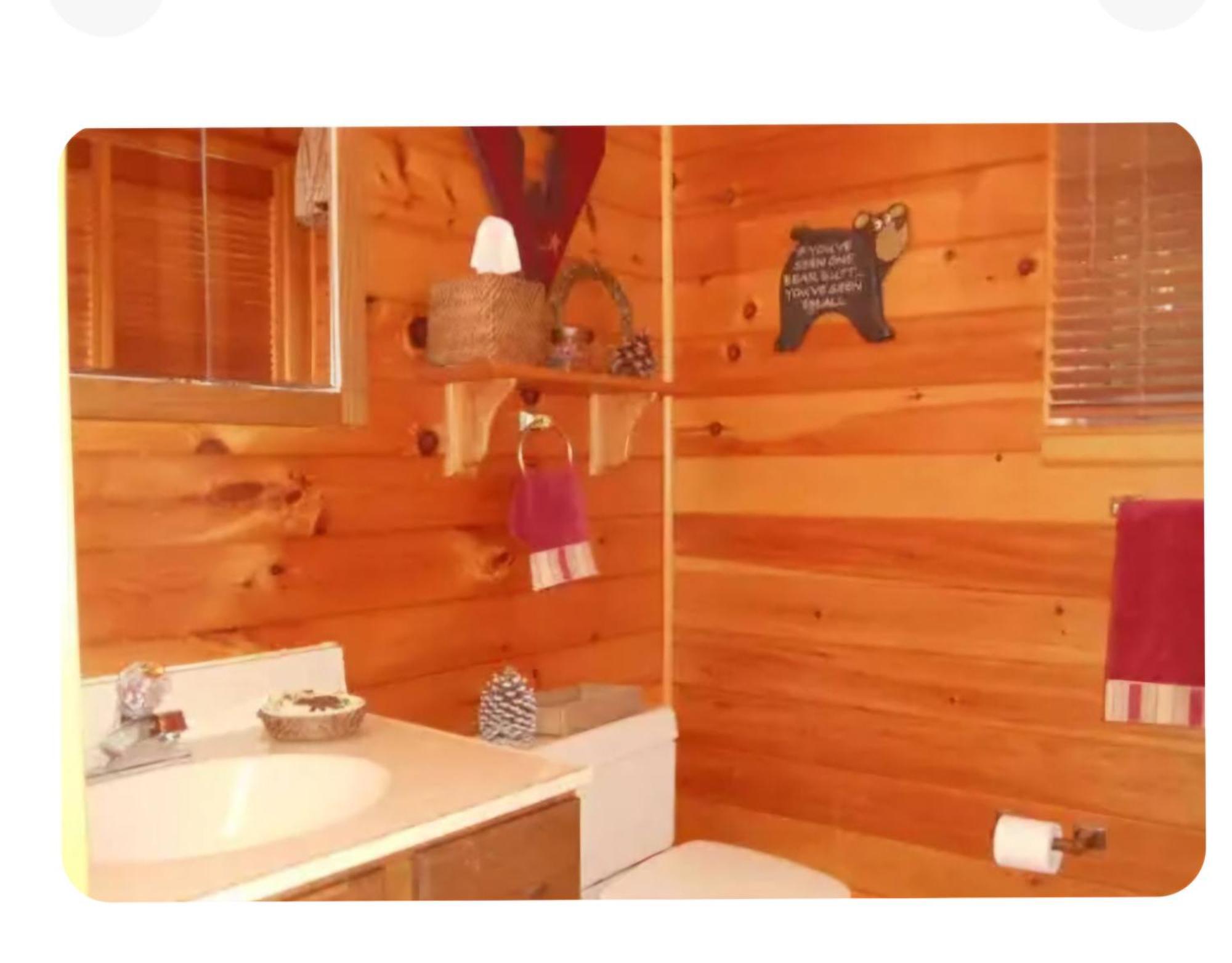 Chalet Harmony In The Woods *